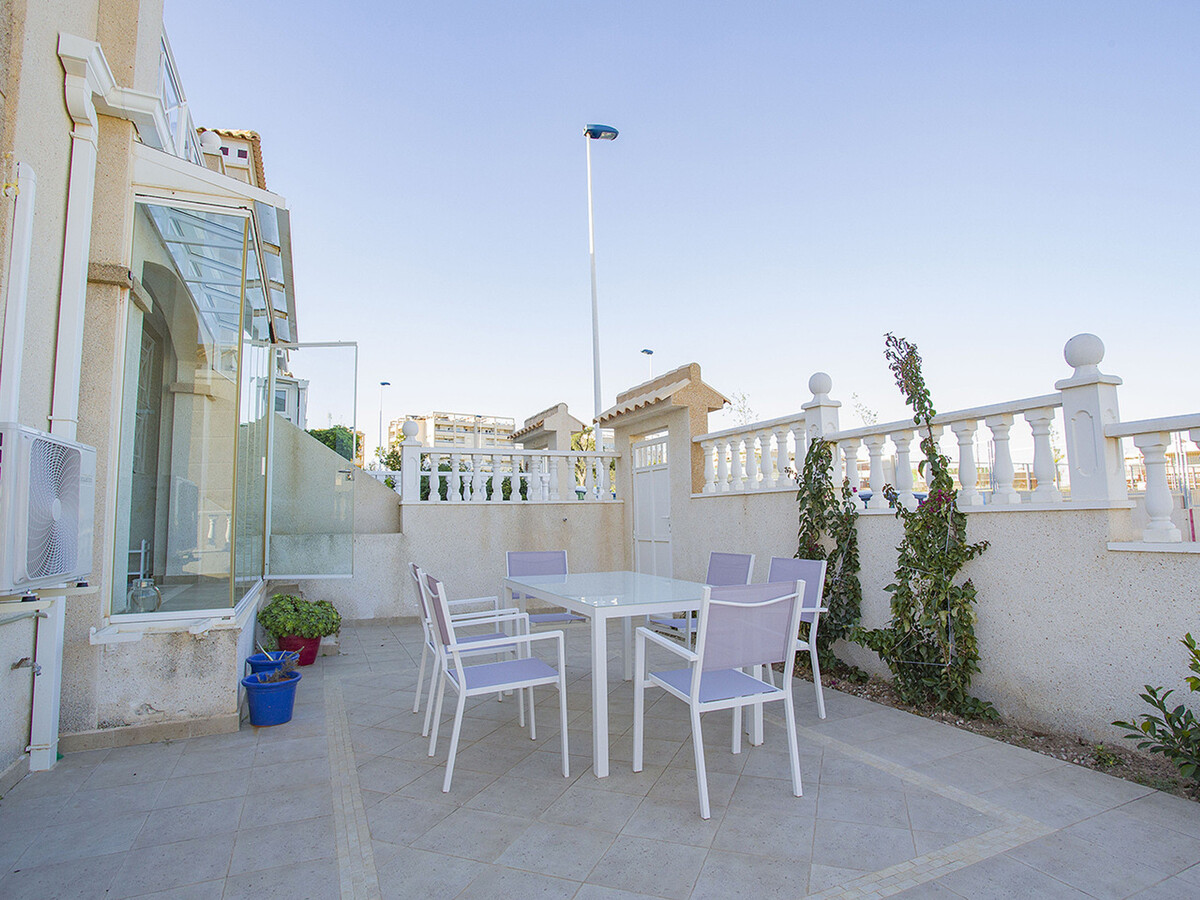 Maison 59 m² avec piscine collective à Torrevieja - Photo 3