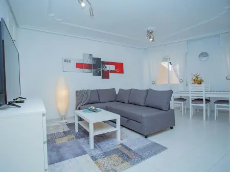 Appartement 2 ch à La Mata, 350 m de la plage : photo 2