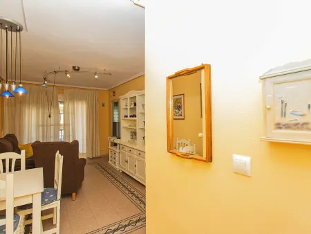 Appartement 42m² avec balcon, 220m de la plage : photo 2