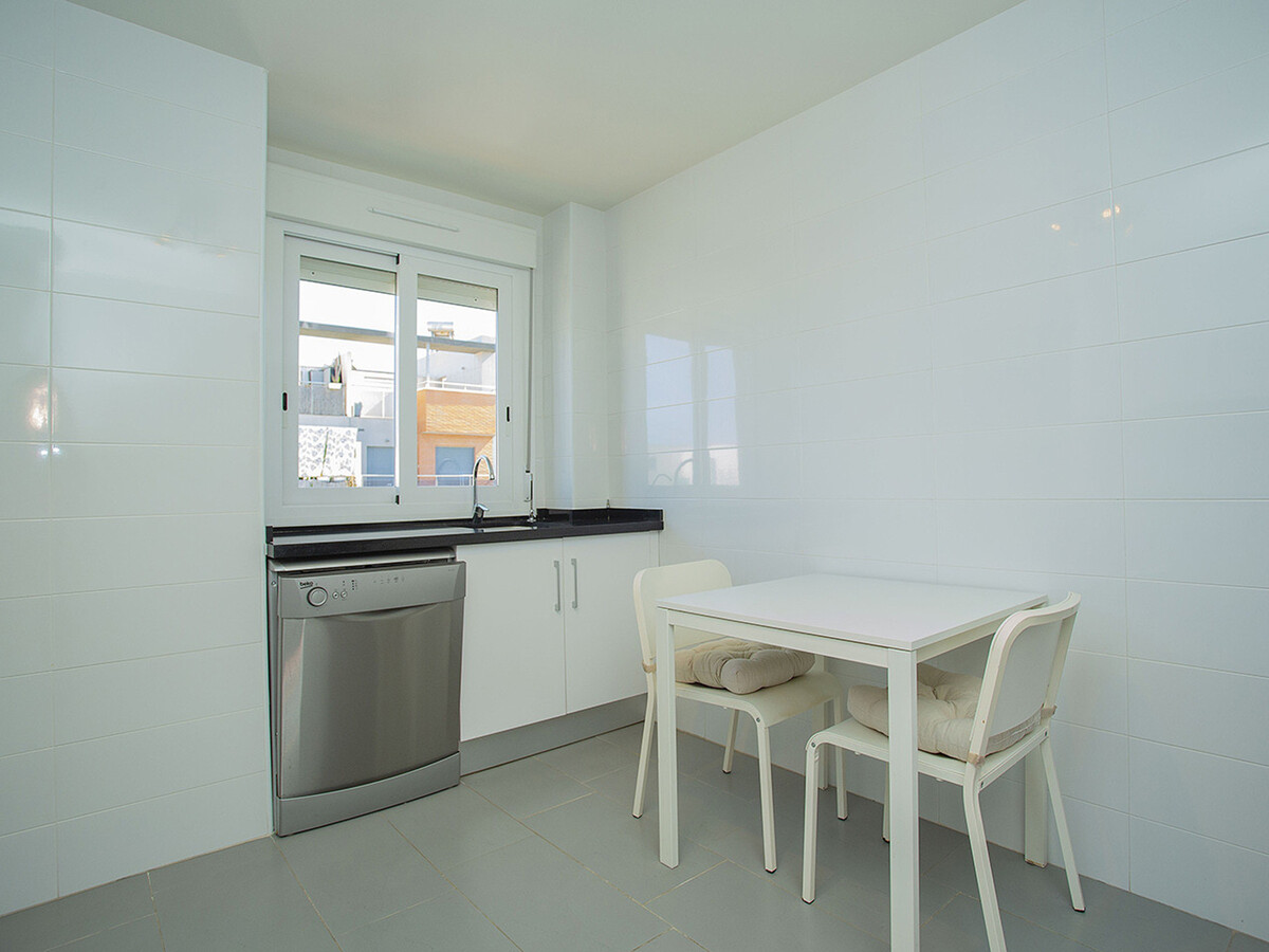 Bungalow 50 m² avec terrasse et piscine à Torrevieja - Photo 10