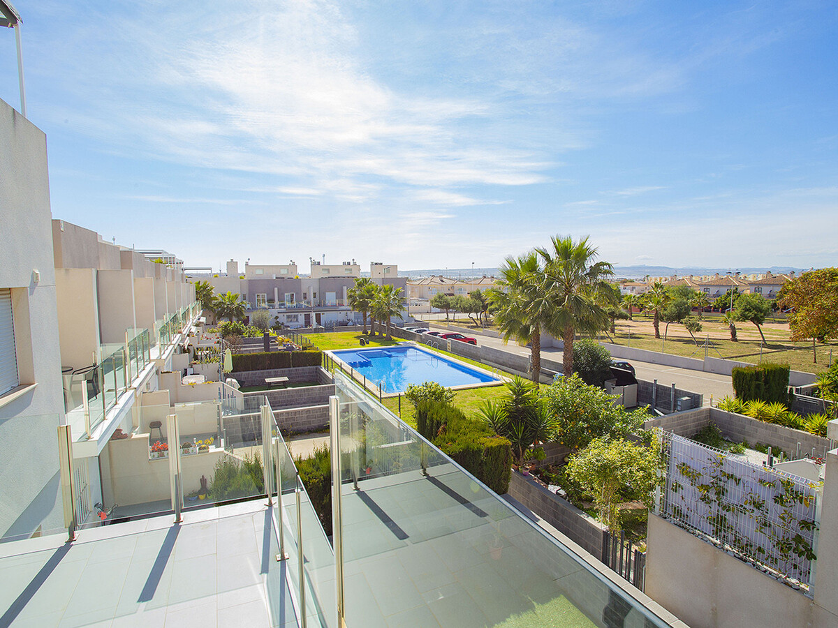 Bungalow 50 m² avec terrasse et piscine à Torrevieja - Photo 27