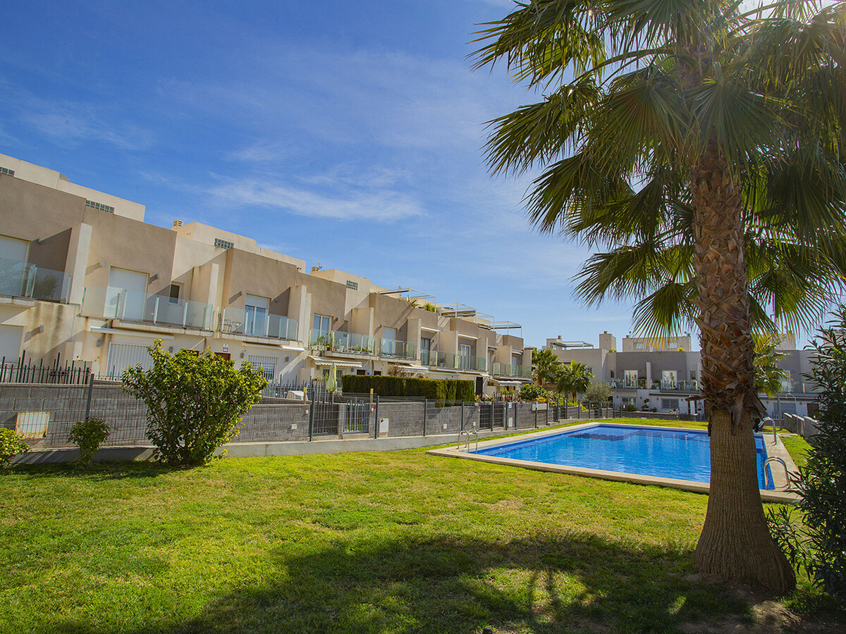 Bungalow 50 m² avec terrasse et piscine à Torrevieja - Photo 31