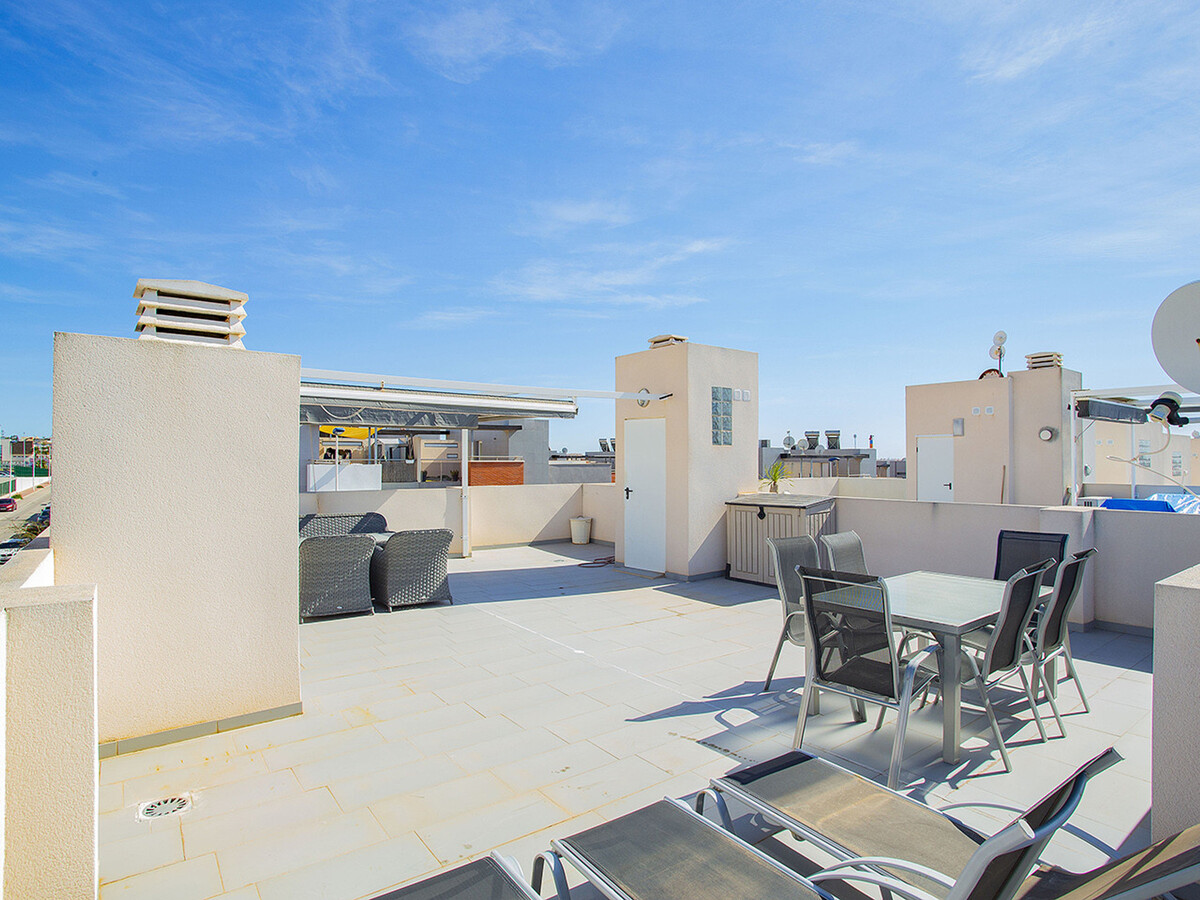 Bungalow 50 m² avec terrasse et piscine à Torrevieja - Photo 35
