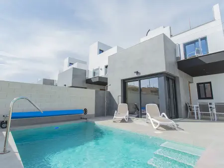 Villa 8 pers. avec piscine, sauna et cinéma à Torrevieja