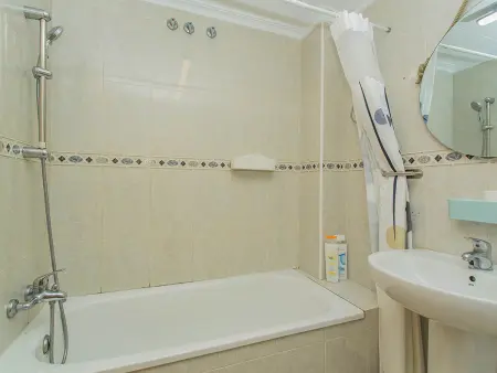 Appartement 2 chambres avec piscine à Torrevieja : photo 5