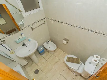 Appartement 2 chambres avec piscine à Torrevieja : photo 6