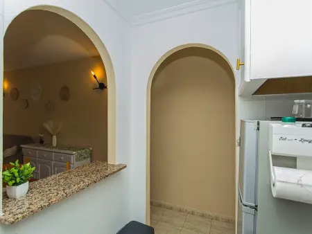 Appartement 2 chambres avec piscine à Torrevieja : photo 10