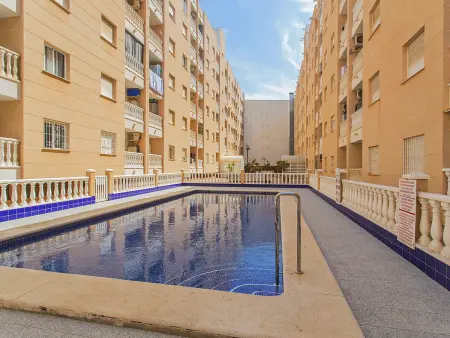 Appartement 2 chambres avec piscine à Torrevieja : photo 34