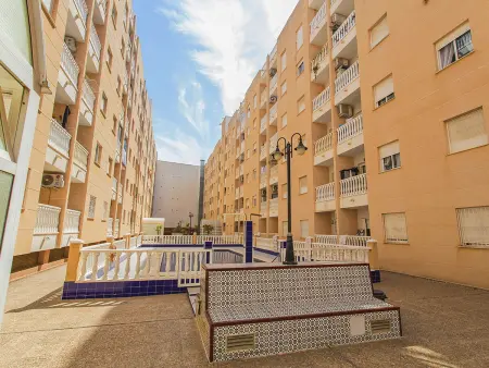 Appartement 2 chambres avec piscine à Torrevieja : photo 35