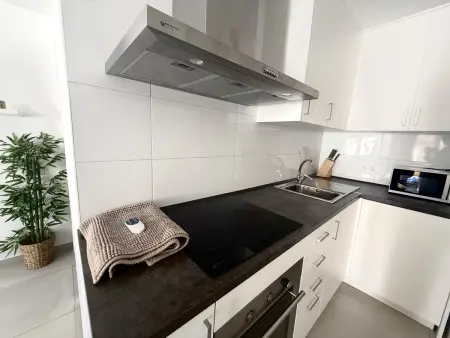 Appartement 2 étages à La Mata, 120 m de la plage : photo 9