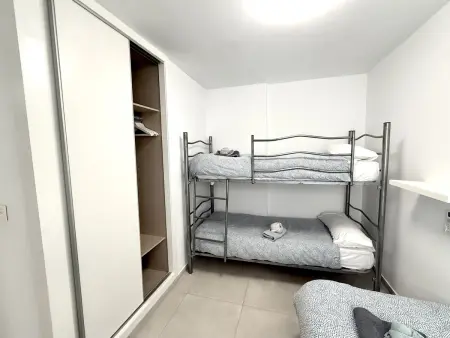 Appartement 2 étages à La Mata, 120 m de la plage : photo 33