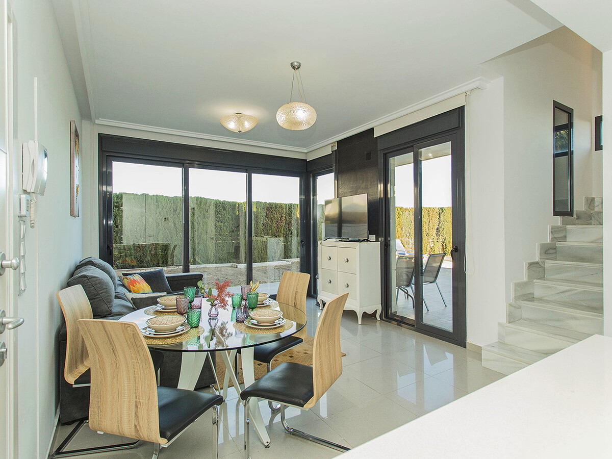 Villa 200m² piscine privée à Cabo Roig - Photo 4