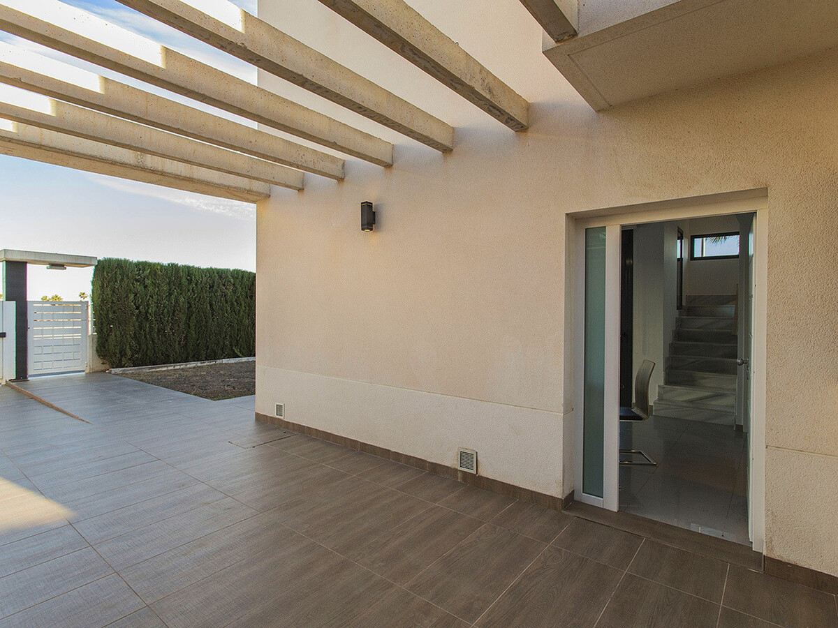 Villa 200m² piscine privée à Cabo Roig - Photo 7