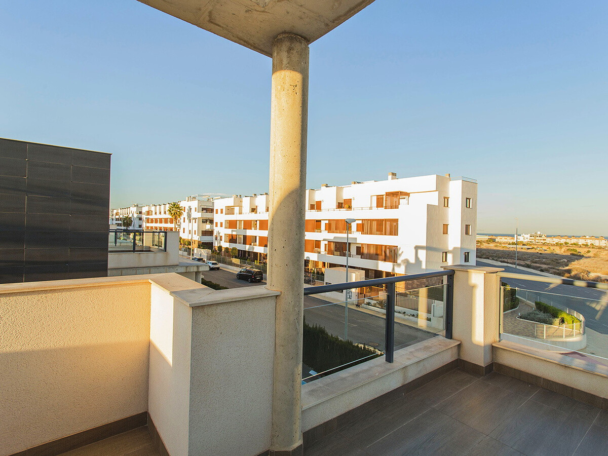 Villa 200m² piscine privée à Cabo Roig - Photo 30