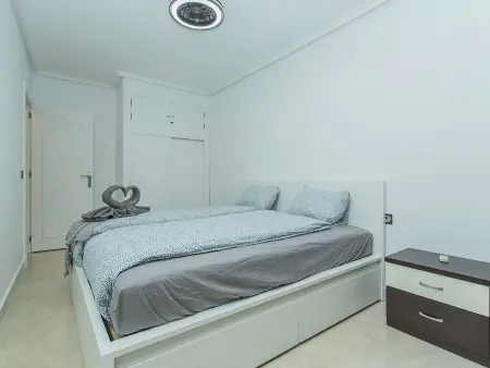 Appartement 89 m² première ligne plage La Mata : photo 24