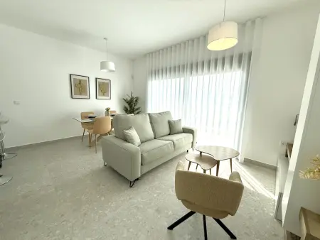 Appartement moderne 2 ch avec solarium privé à Rojales : photo 2
