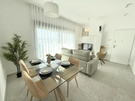 Appartement moderne 2 ch avec solarium privé à Rojales : photo 3