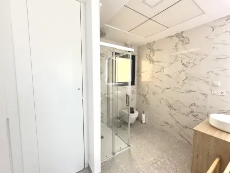 Appartement moderne 2 ch avec solarium privé à Rojales : photo 16