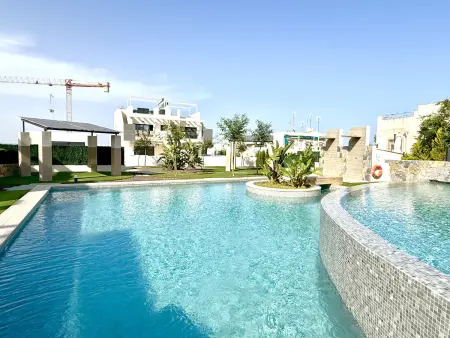 Appartement moderne 2 ch avec solarium privé à Rojales : photo 24