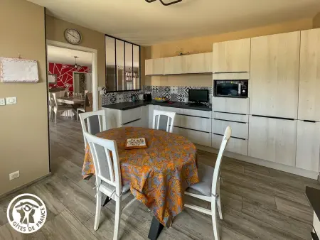 Gîte avec piscine privée - 6 pers., Gîte 6 personnes à Soullans : photo 14