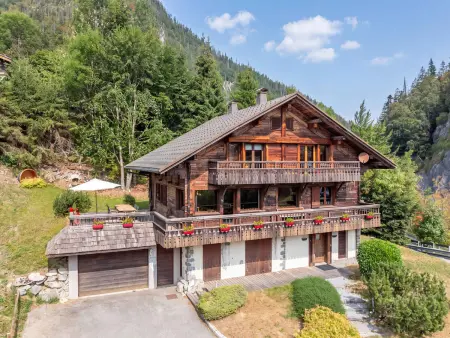 Chalet GRANY**** La Clusaz, 11 pers., vue montagne : photo 14