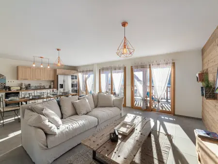 Appartement skis aux pieds - 8 personnes aux Menuires : photo 1
