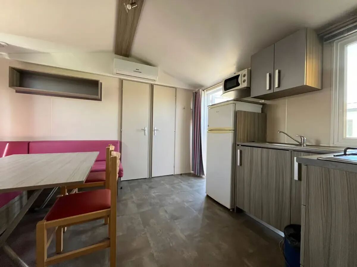 Bungalow 3 chambres avec piscine proche plage - Photo 13