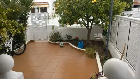 Maison 93 m² avec piscine partagée à Benicàssim, 6 personnes : photo 9