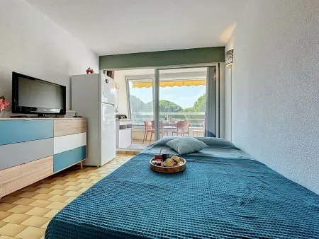 Studio La Lagune avec balcon sud face au canal : photo 12