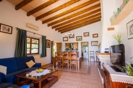 Villa en pierre avec piscine privée à Pollença : photo 2