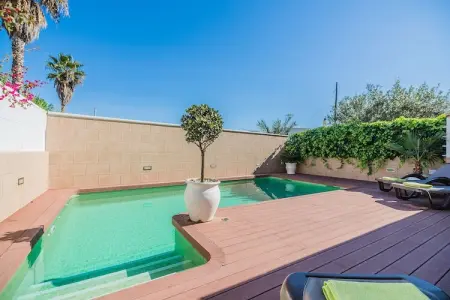Chalet Sa Marina à Alcudia, piscine privée près de la plage : photo 12