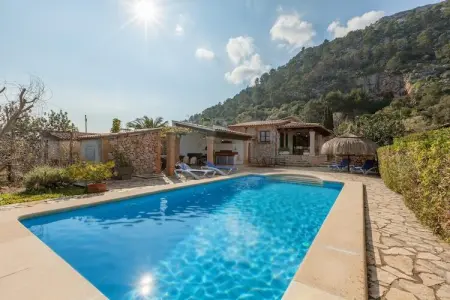 Villa en pierre avec piscine privée à Pollença : photo 2