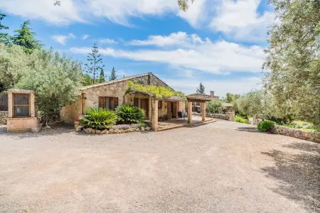 Maison en pierre avec piscine privée à Pollença : photo 2