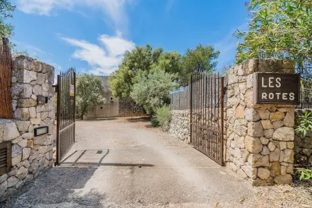 Maison en pierre avec piscine privée à Pollença : photo 5