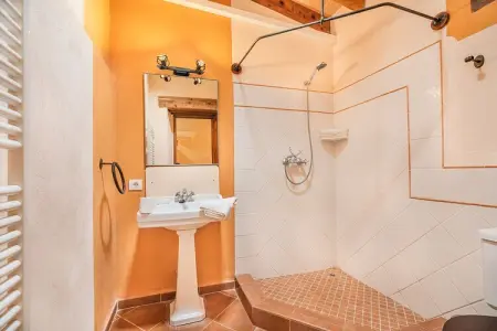 Can Llobera de Baix – Villa 260 m² avec pressoir ancien : photo 28
