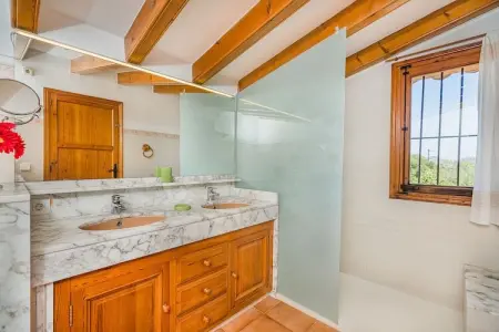 Can Ferragut, villa en pierre avec piscine privée à Pollensa : photo 18