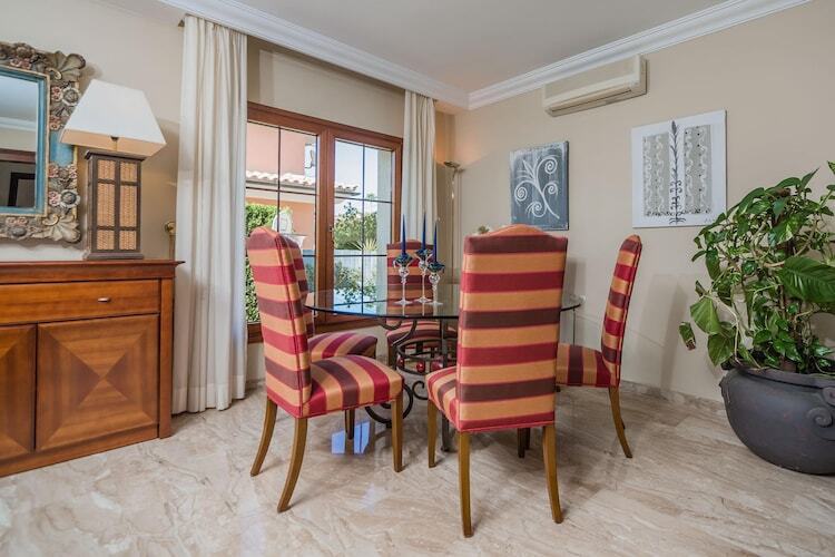 Chalet Montelago - 250m² en bord de lac à Port d'Alcudia - Photo 4