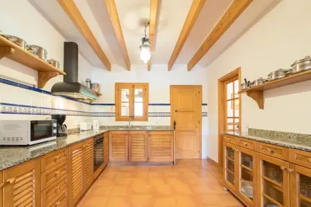 Villa en pierre avec piscine privée à Pollensa : photo 3