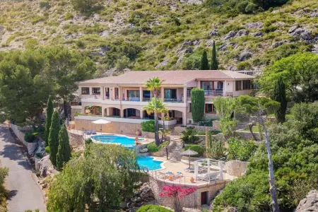 Villa EL VILA 133 : 600 m² avec 2 piscines à Pollença : photo 1