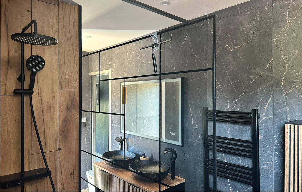 Maison 6 chambres avec jacuzzi, 12 personnes à Lévis - Photo 22