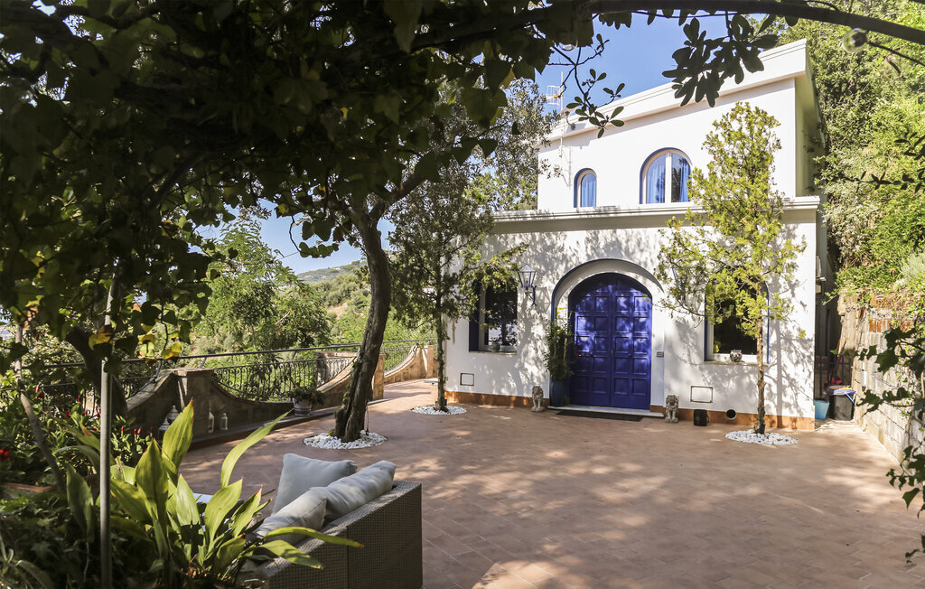 Villa accesso privato al mare, Maison 11 personnes à Massa Lubrense - Photo 2