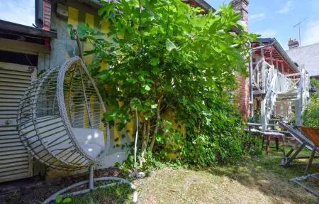 Duplex XVIIIᵉ siècle à Pont-l'Évêque, jardin 400m² : photo 2