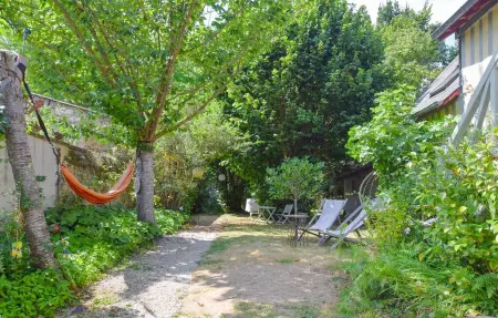 Duplex XVIIIᵉ siècle à Pont-l'Évêque, jardin 400m² : photo 11
