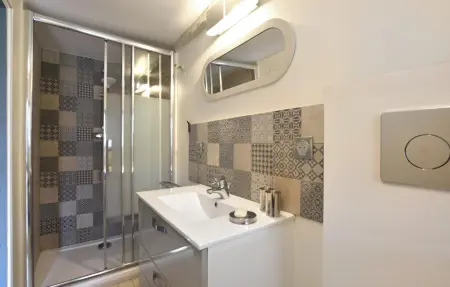Duplex XVIIIᵉ siècle à Pont-l'Évêque, jardin 400m² : photo 18