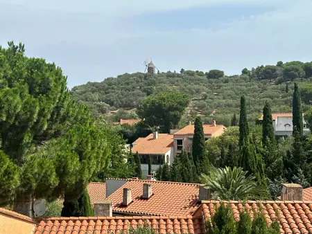 T2 avec terrasse et clim à 5 min de la plage : photo 1