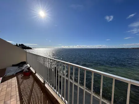 Location appartement à Balaruc les Bains, Appartement avec vue - personnes