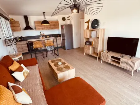 T3 climatisé 4★ avec parking privé au Lavandou : photo 1