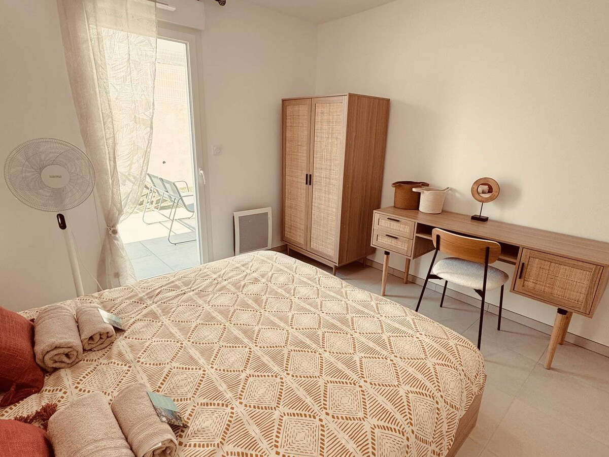 Appartement 4 pers. avec jardin et piscine au Lavandou - Photo 2