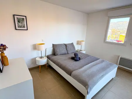 T2 avec piscine et 2 balcons au Lavandou : photo 12