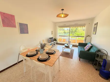 Appartement 2 chambres avec parking - Bormes-les-Mimosas : photo 12
